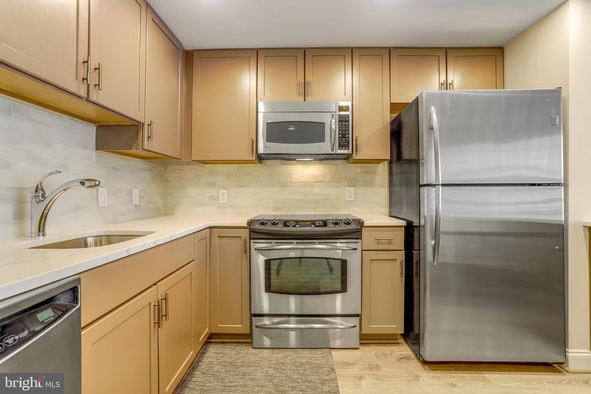 1020 N HIGHLAND STREET 905