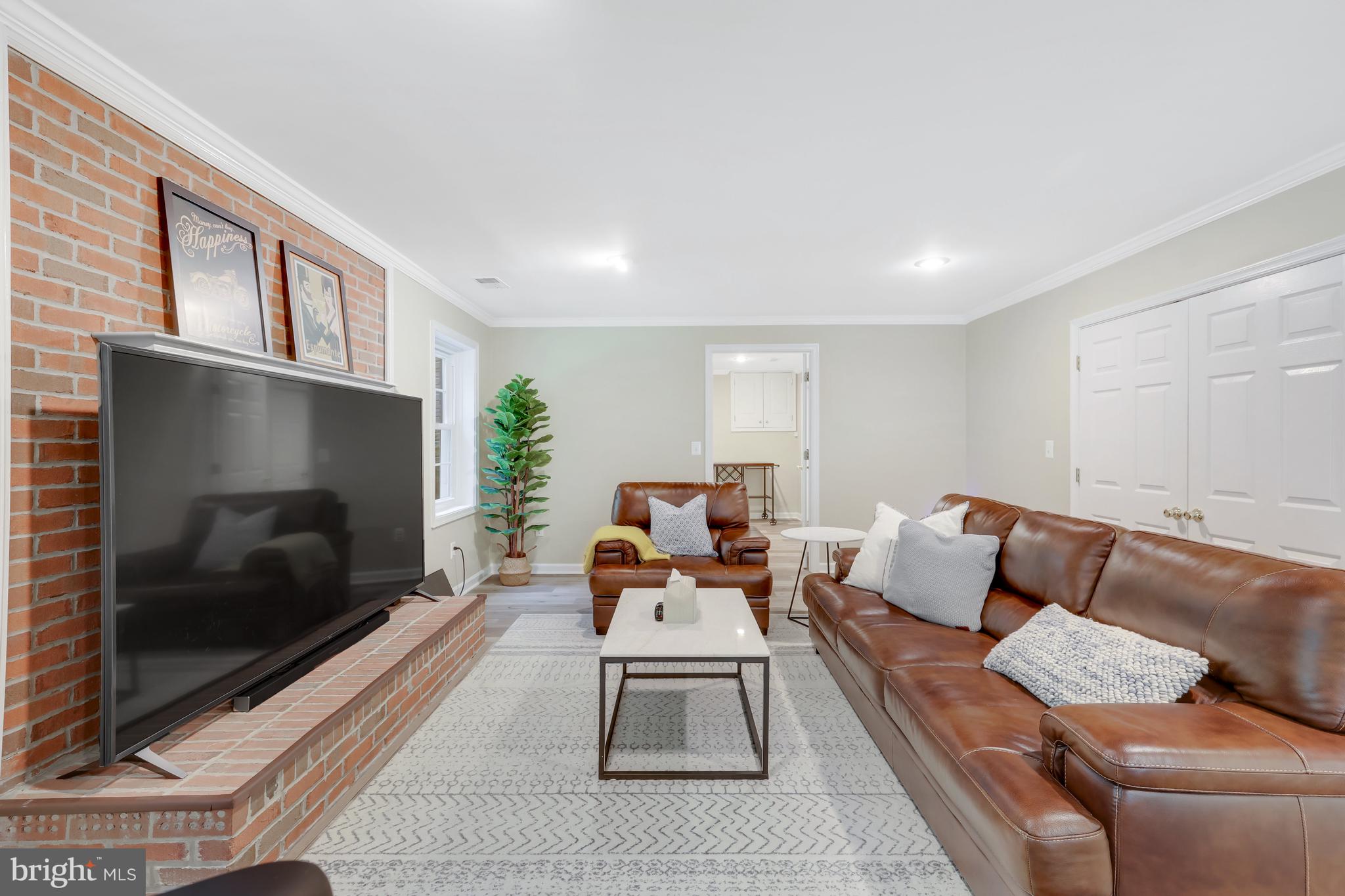 11602 Rolling Meadow Dr