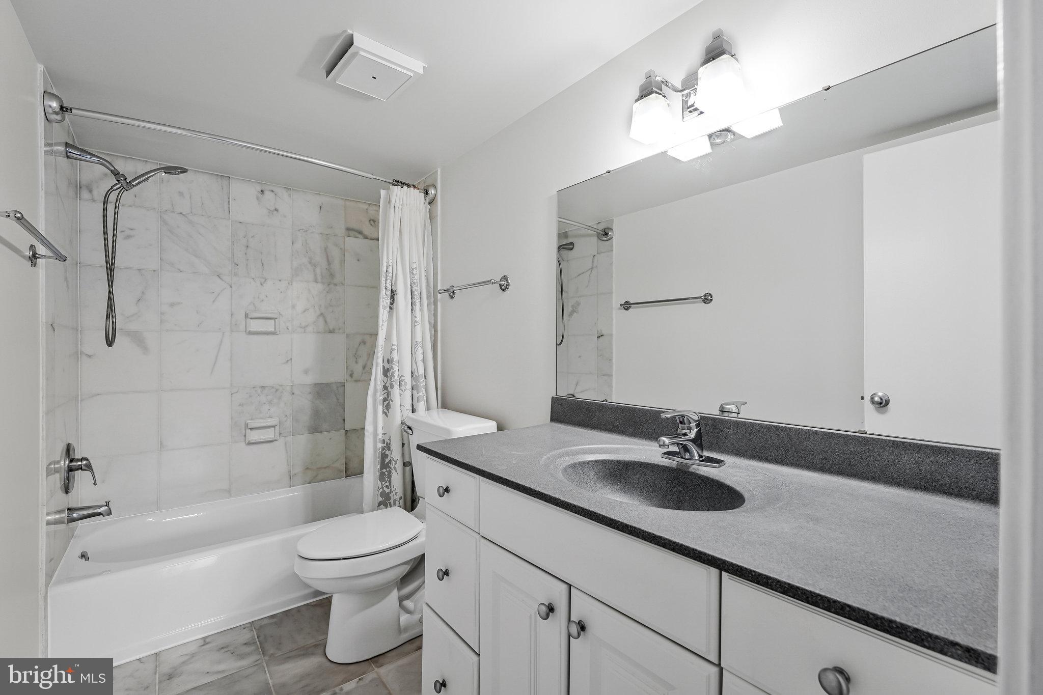 1800 OLD MEADOW ROAD 302