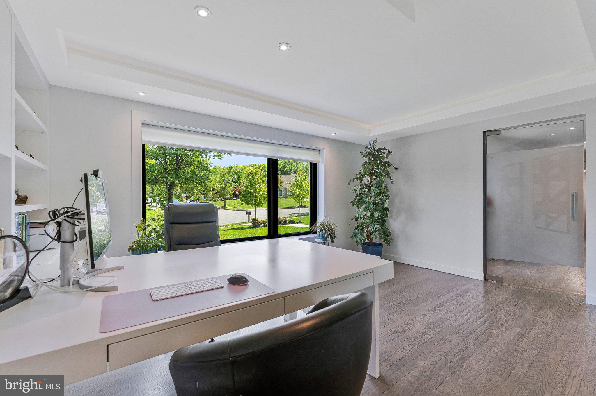 1228 PERRY WILLIAM DRIVE