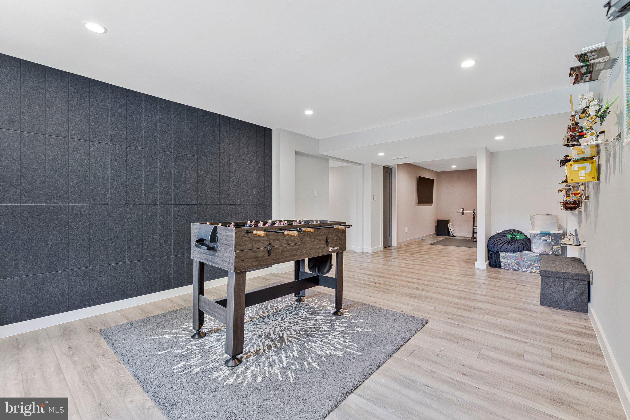 1228 PERRY WILLIAM DRIVE