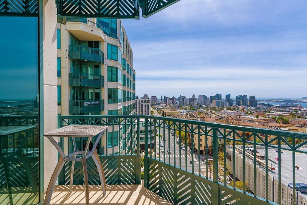 2500 6th Street 1003