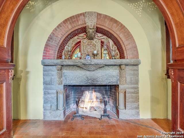 241 KING WILLIAM