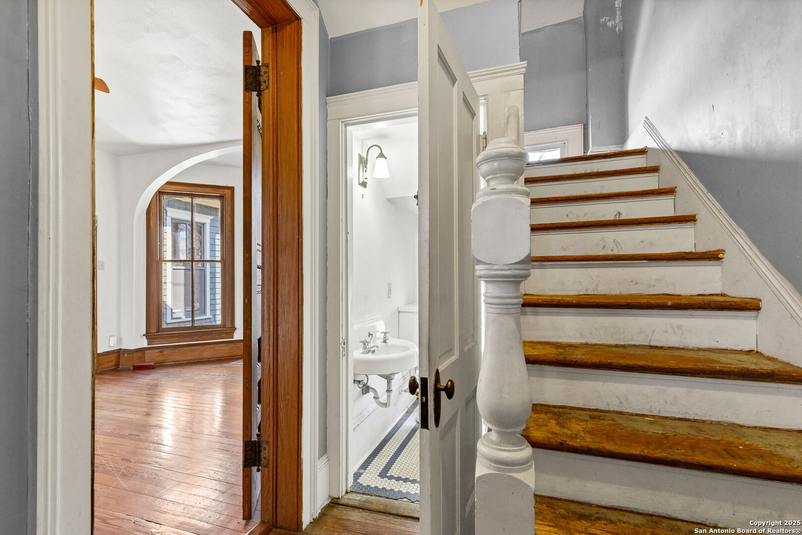 241 KING WILLIAM