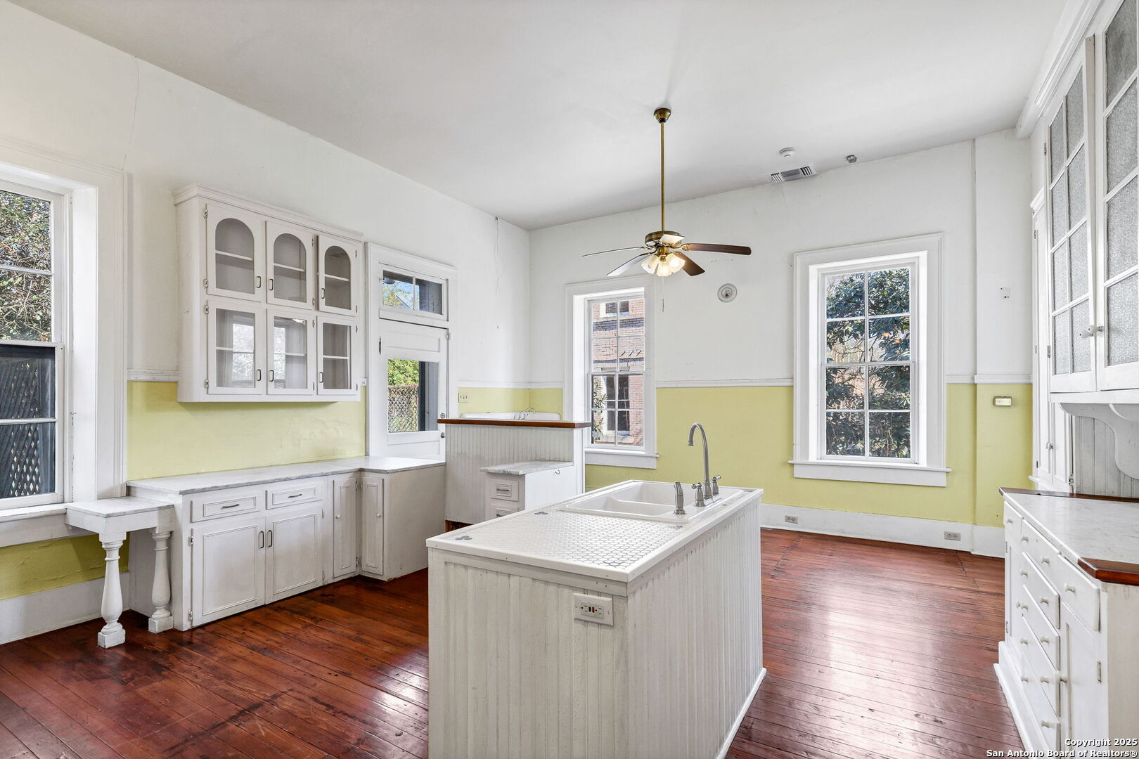 241 KING WILLIAM