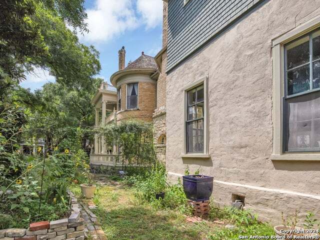 241 KING WILLIAM