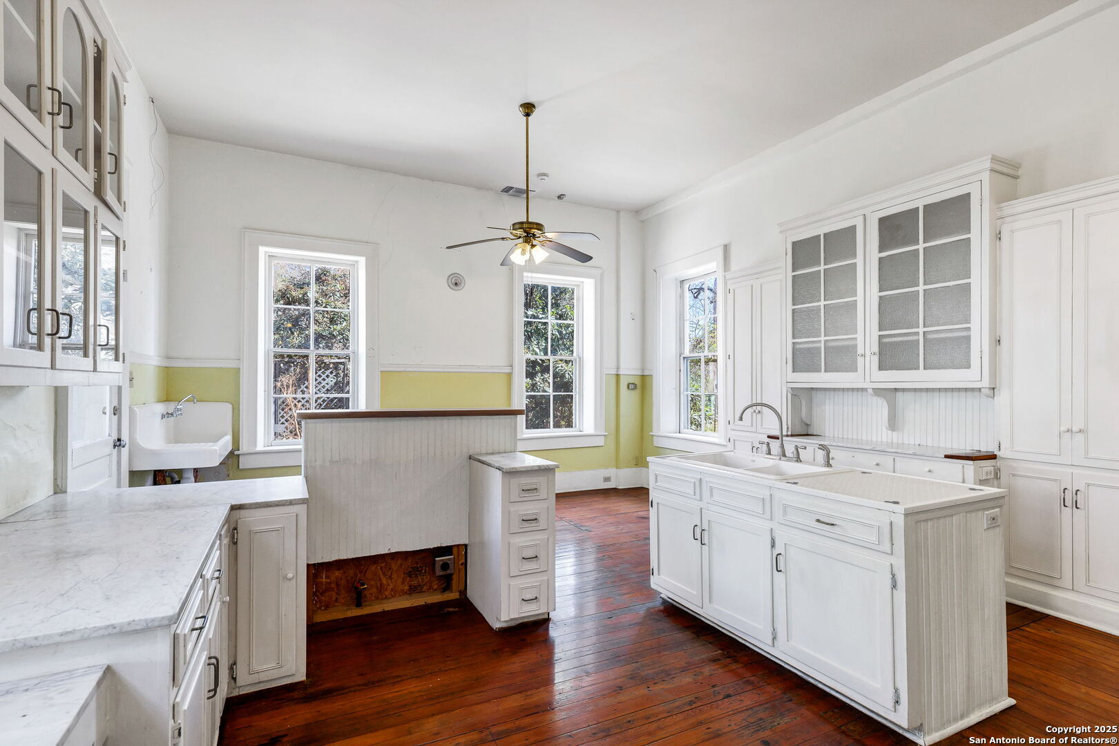 241 KING WILLIAM