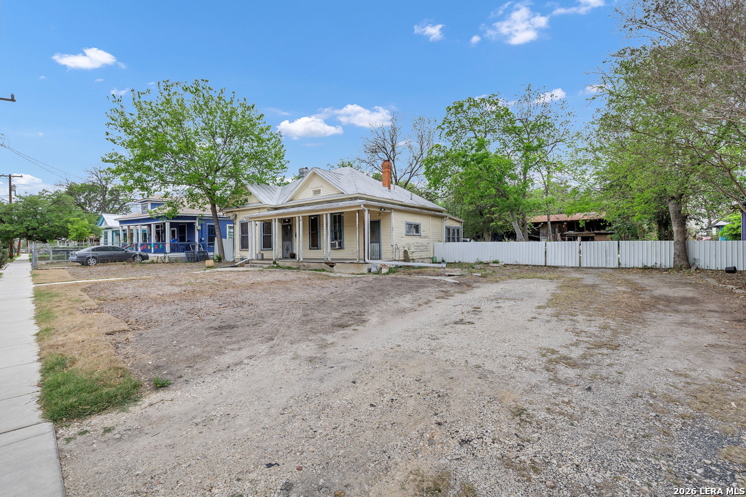 127 Delaware
