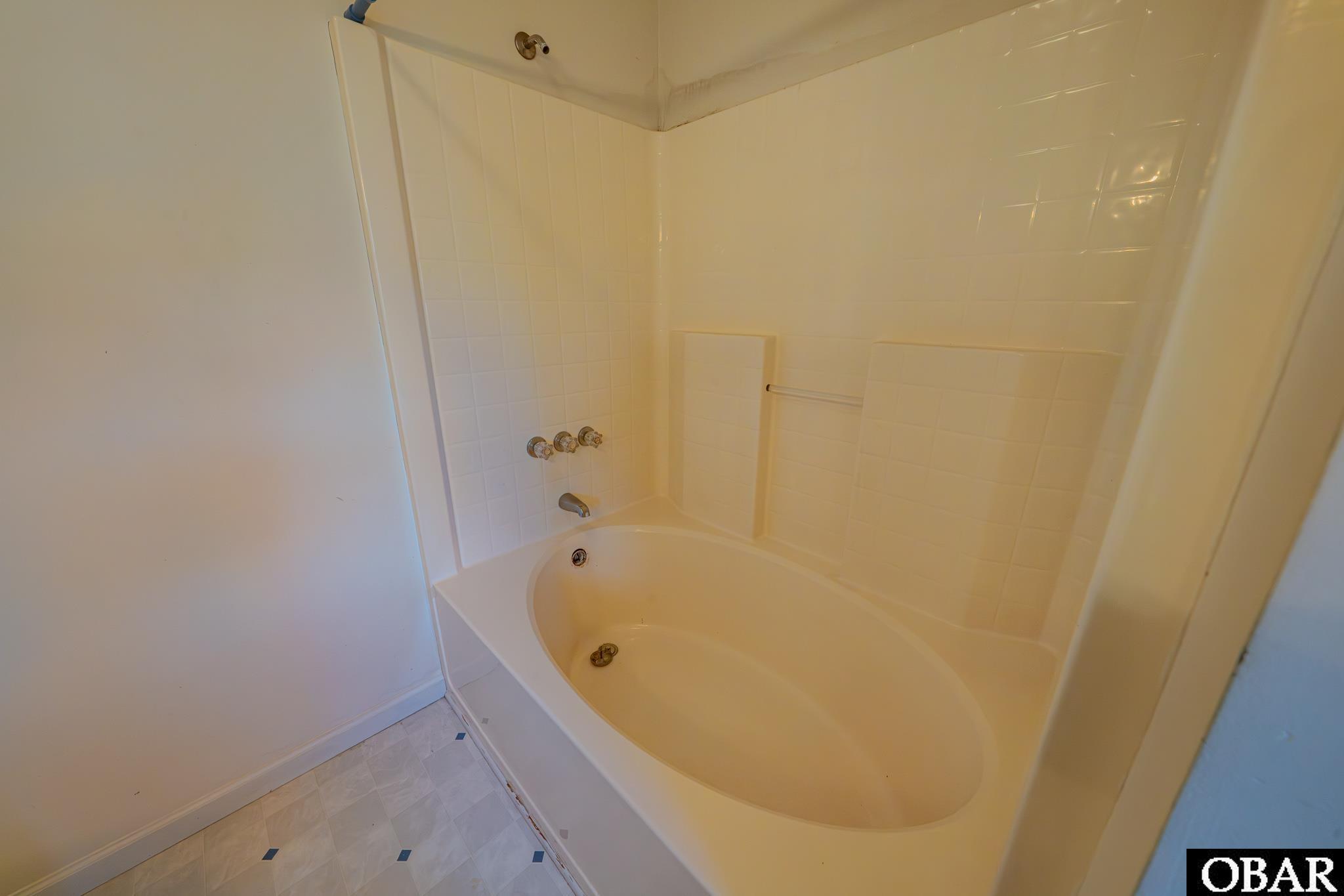 300 Lillian Street Lot 1