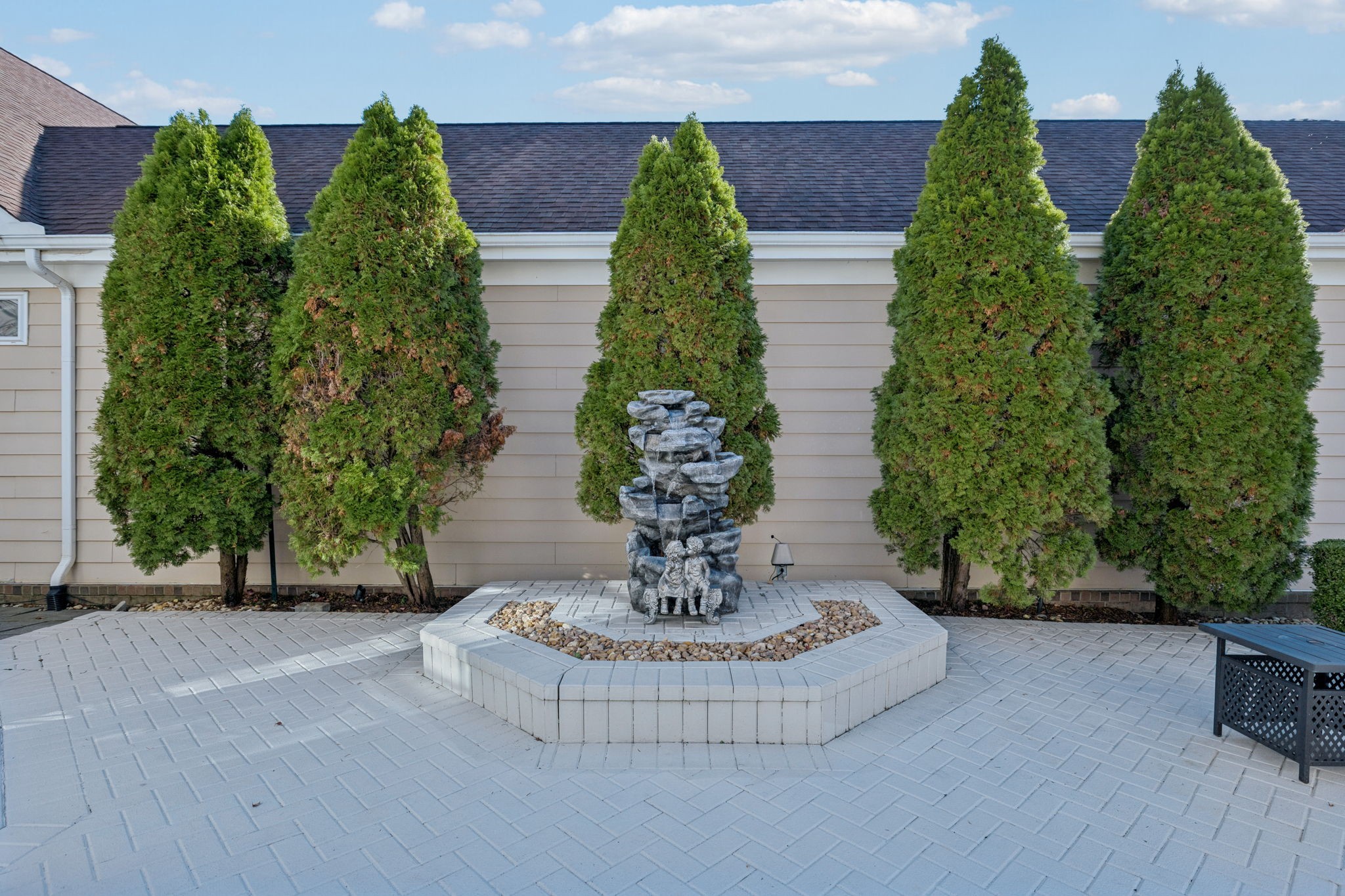 4037 Deer Creek Blvd