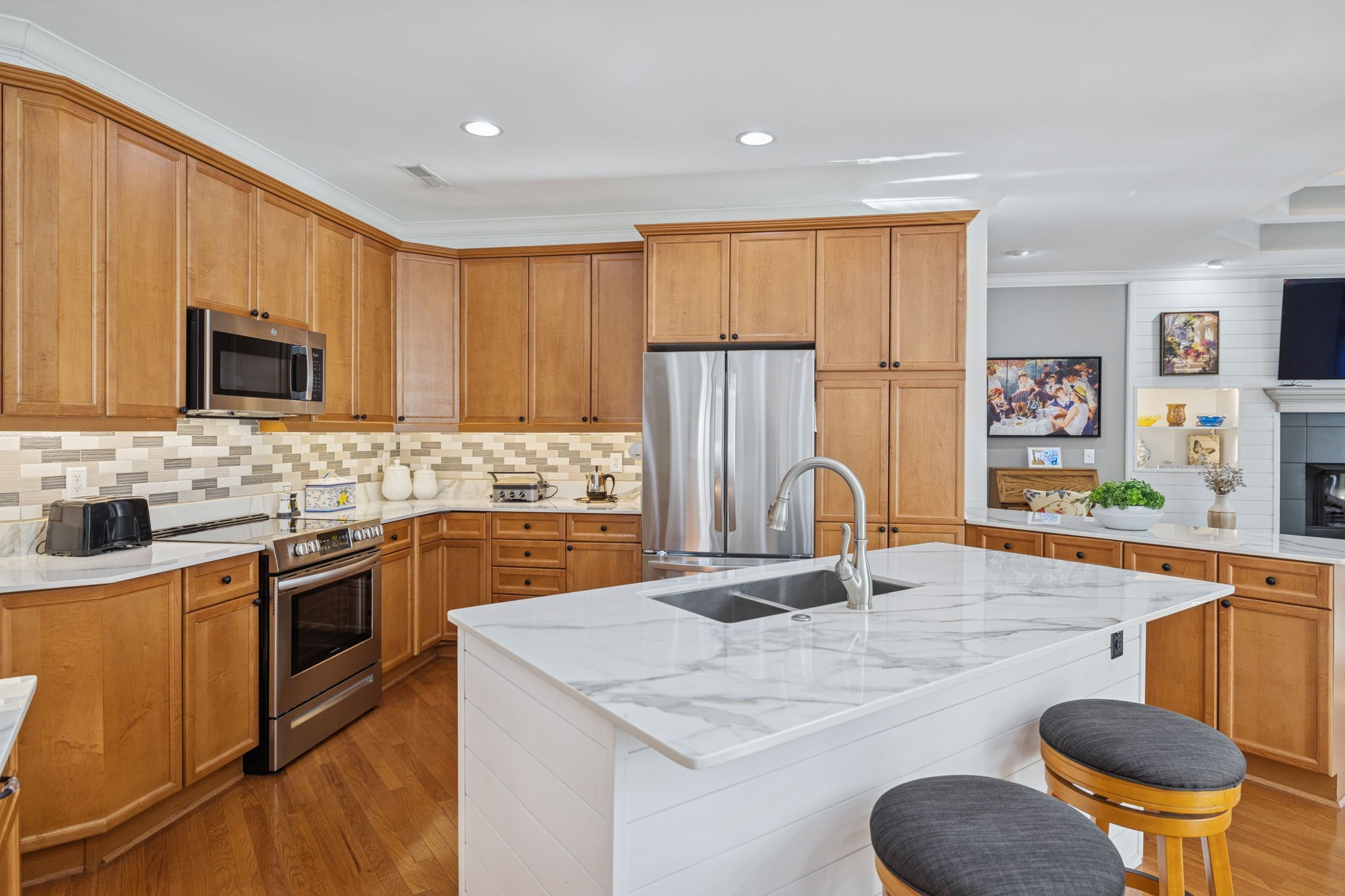 4037 Deer Creek Blvd