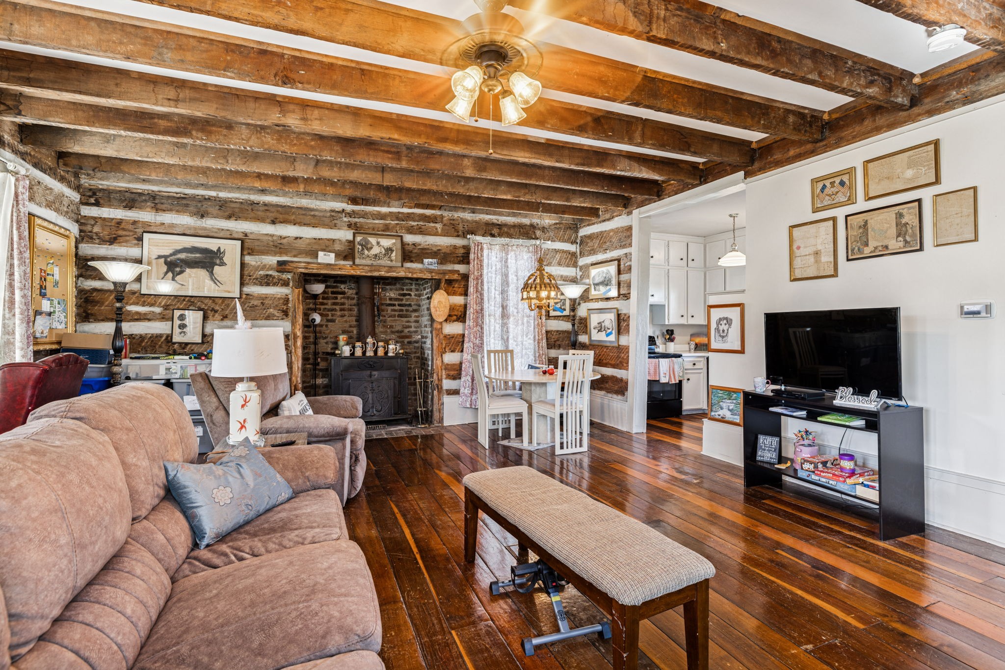 1512 Williamsport Pike