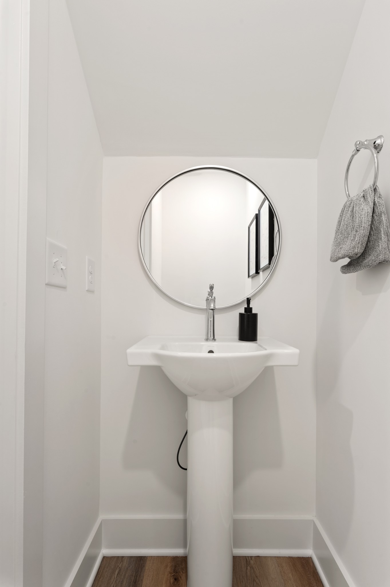 318 Mulberry Terrace Unit: B