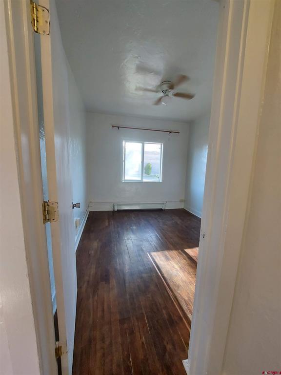 122 E 1 Street