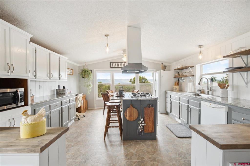 31886 Road L