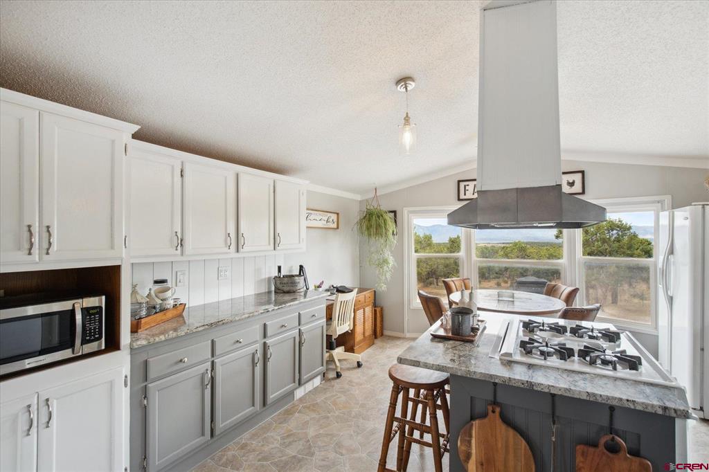31886 Road L