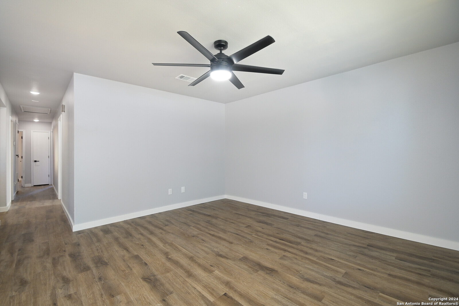 9229 BALBOA PORT DR