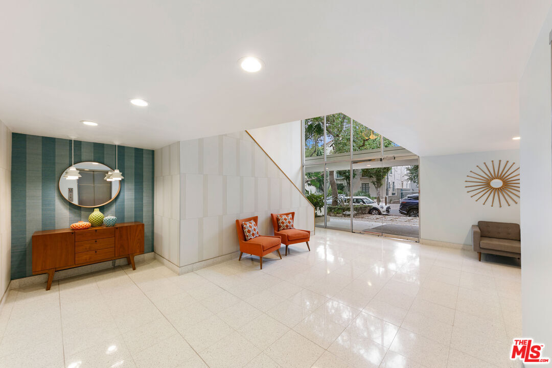 1200 N Flores St Unit: 209