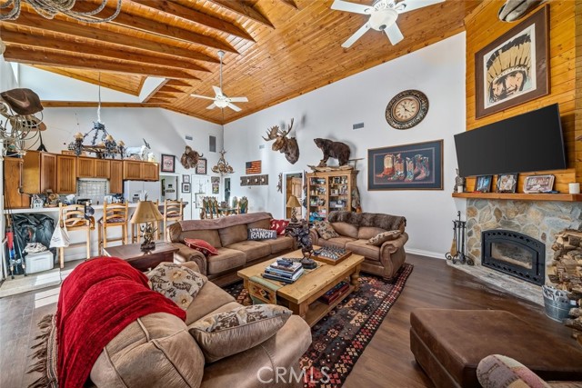 535 Calf Canyon Highway