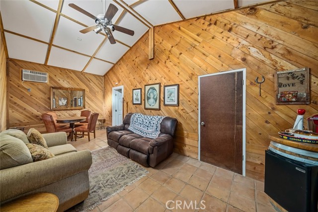 535 Calf Canyon Highway