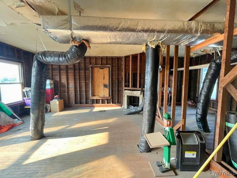 1856 South Park Avenue