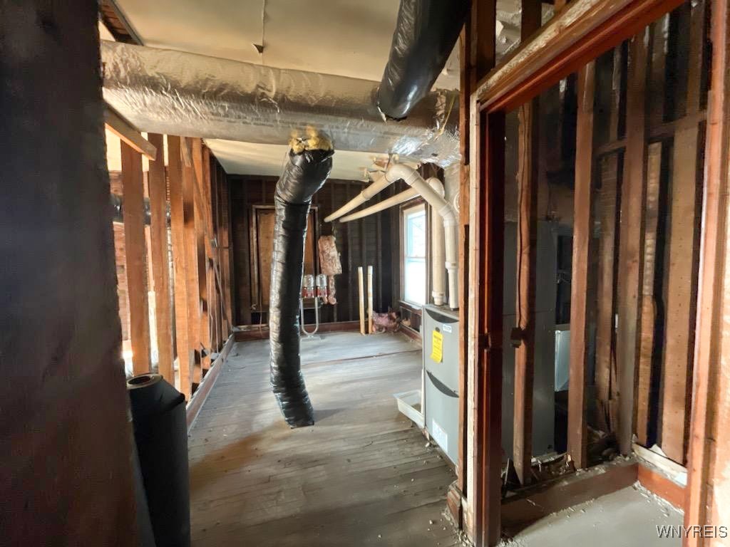 1856 South Park Avenue