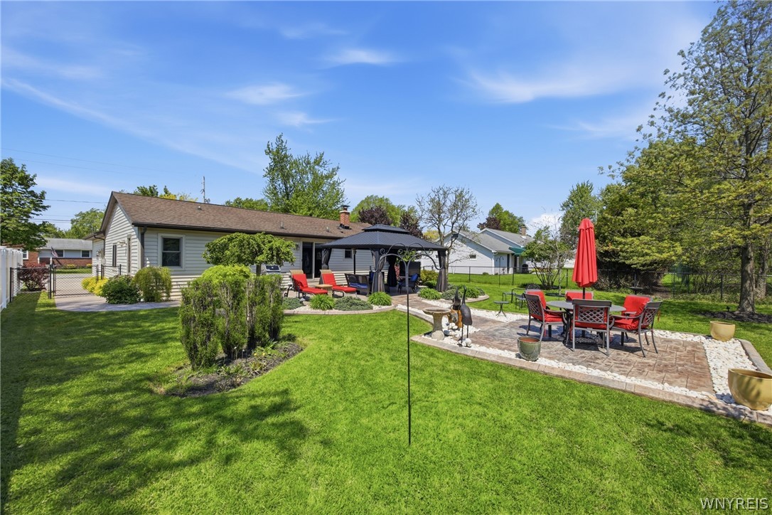 291 Seneca Place