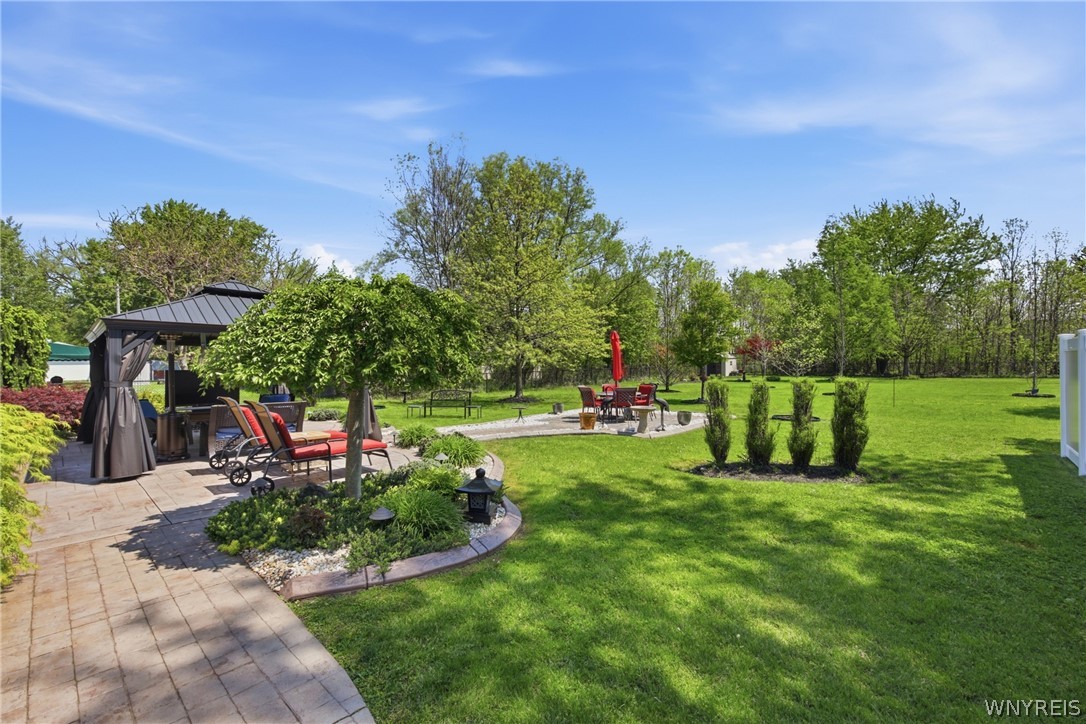 291 Seneca Place