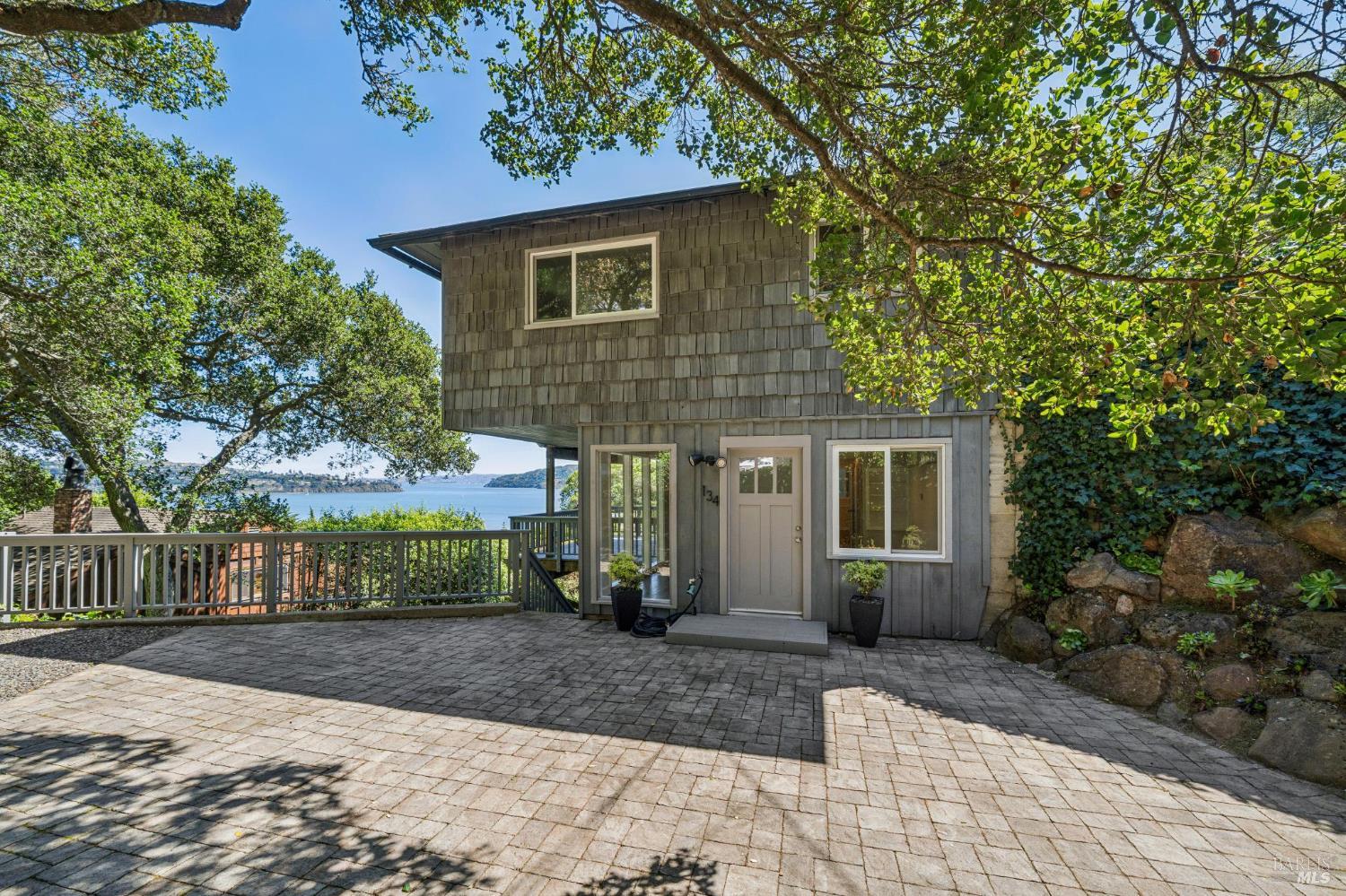 126-134 Edwards Avenue