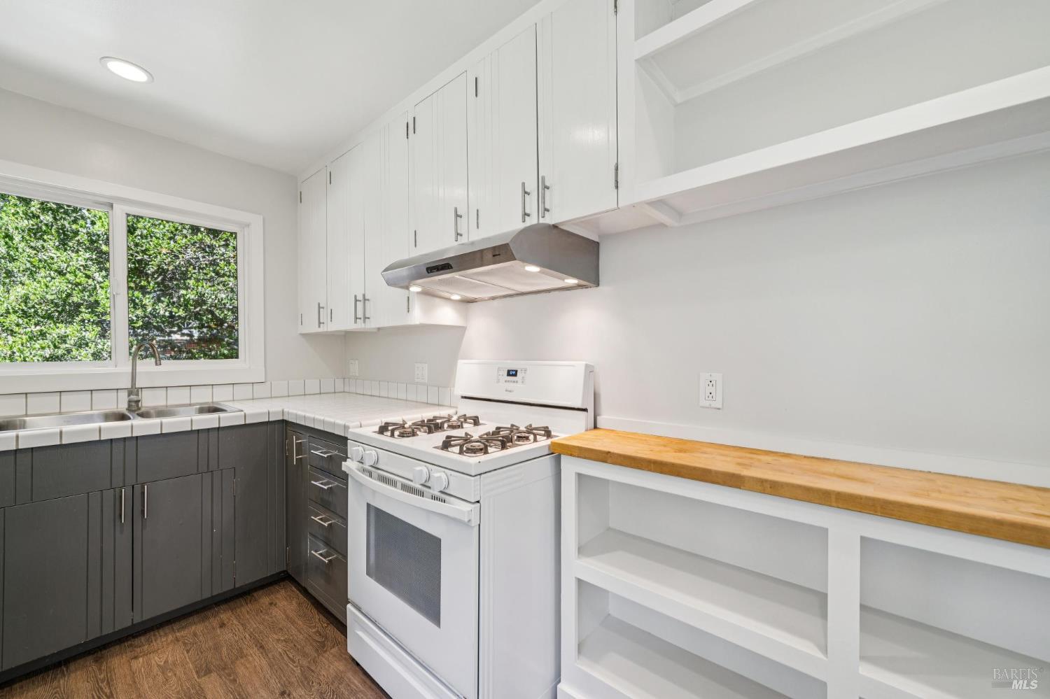 126-134 Edwards Avenue