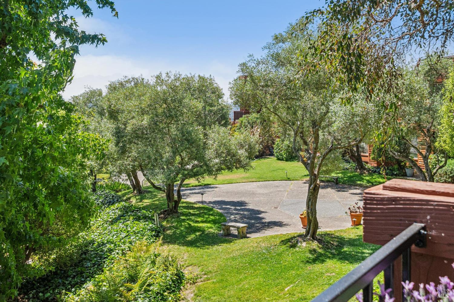 574 Seaver Drive