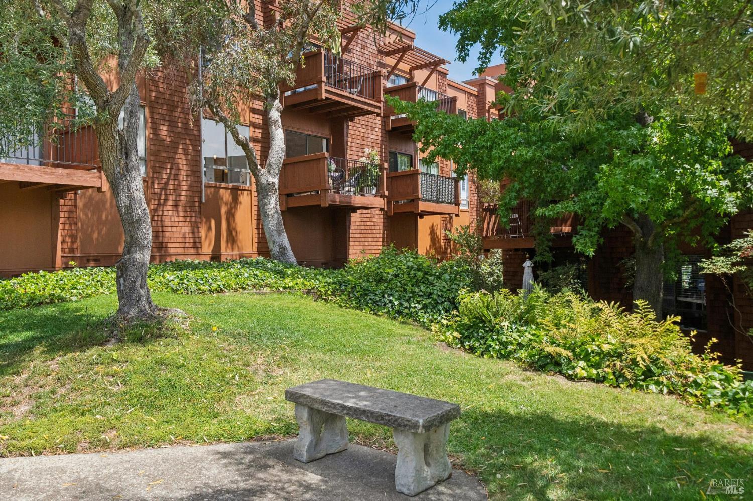 574 Seaver Drive