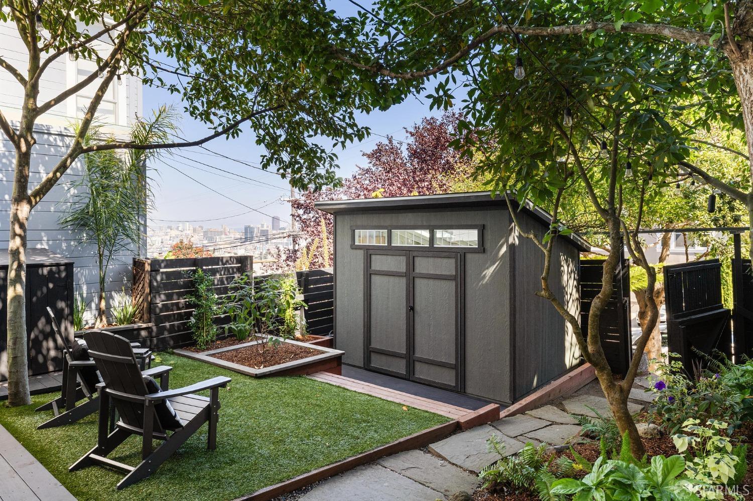 424 Collingwood Street