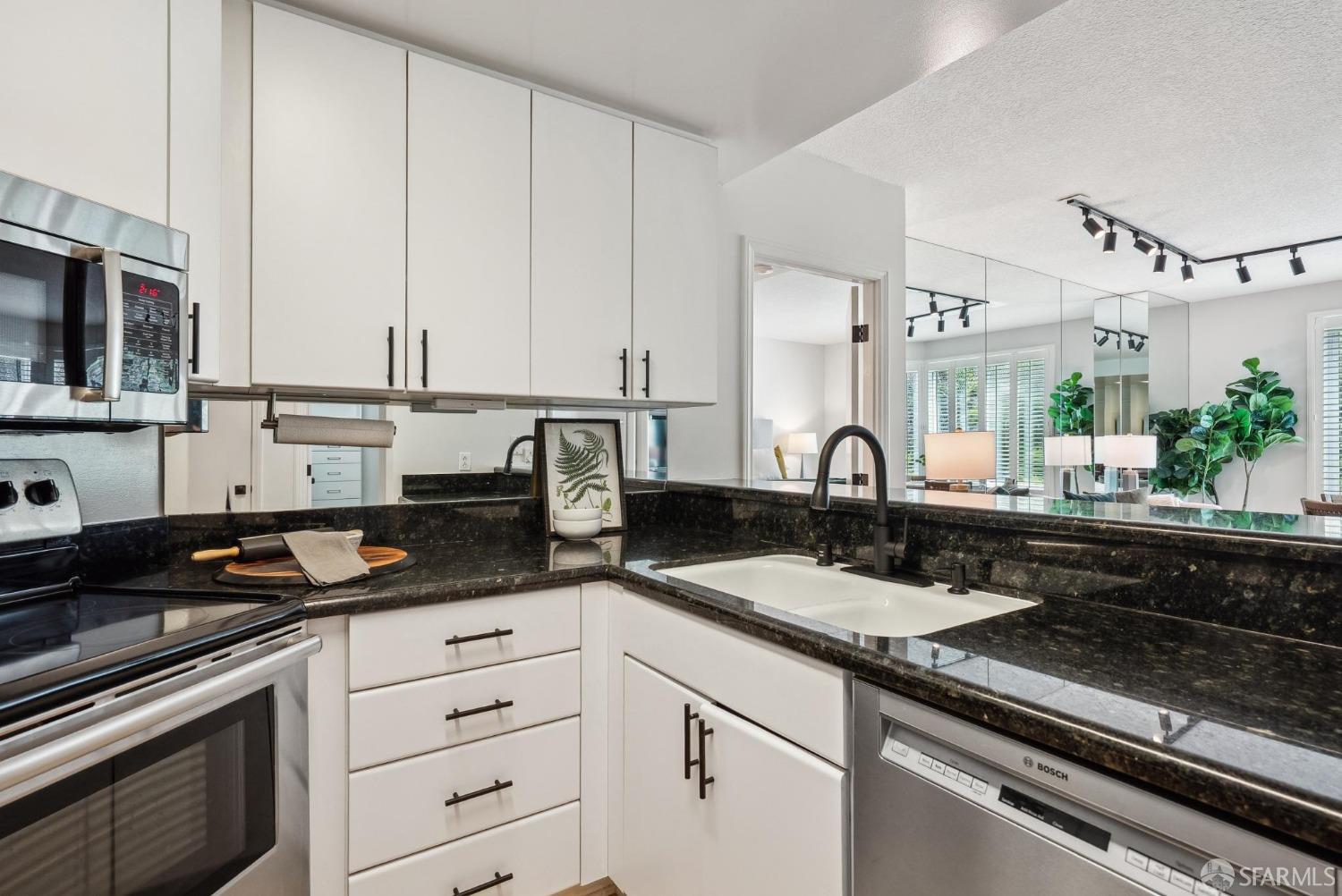 111 Chestnut Street # 302