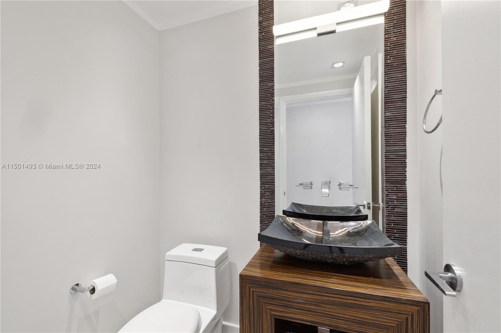 2020 N Bayshore Dr # 801