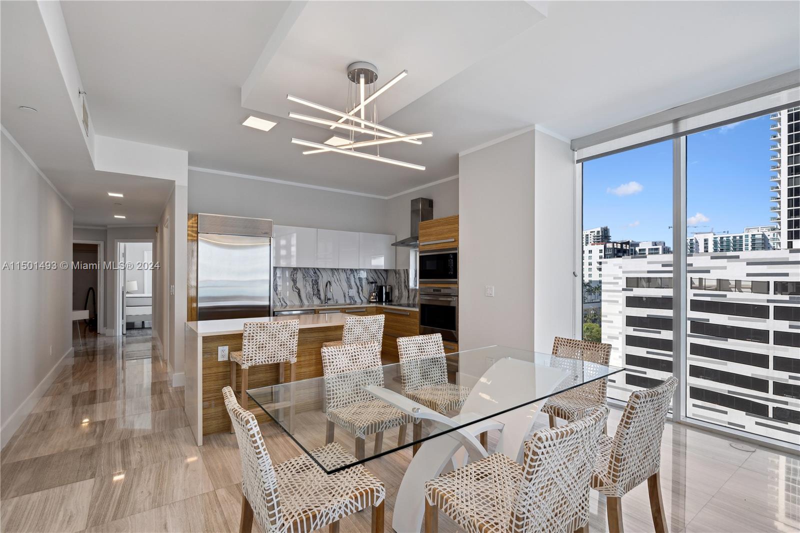 2020 N Bayshore Dr # 801