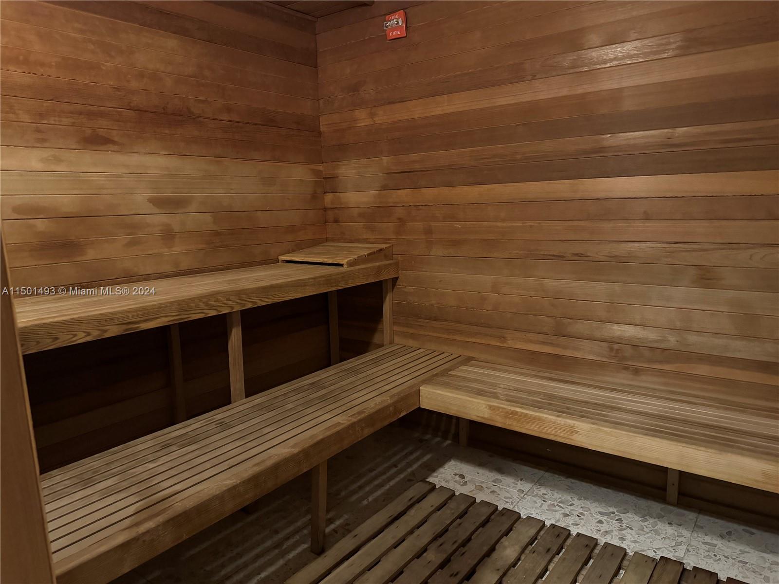 2020 N Bayshore Dr # 801