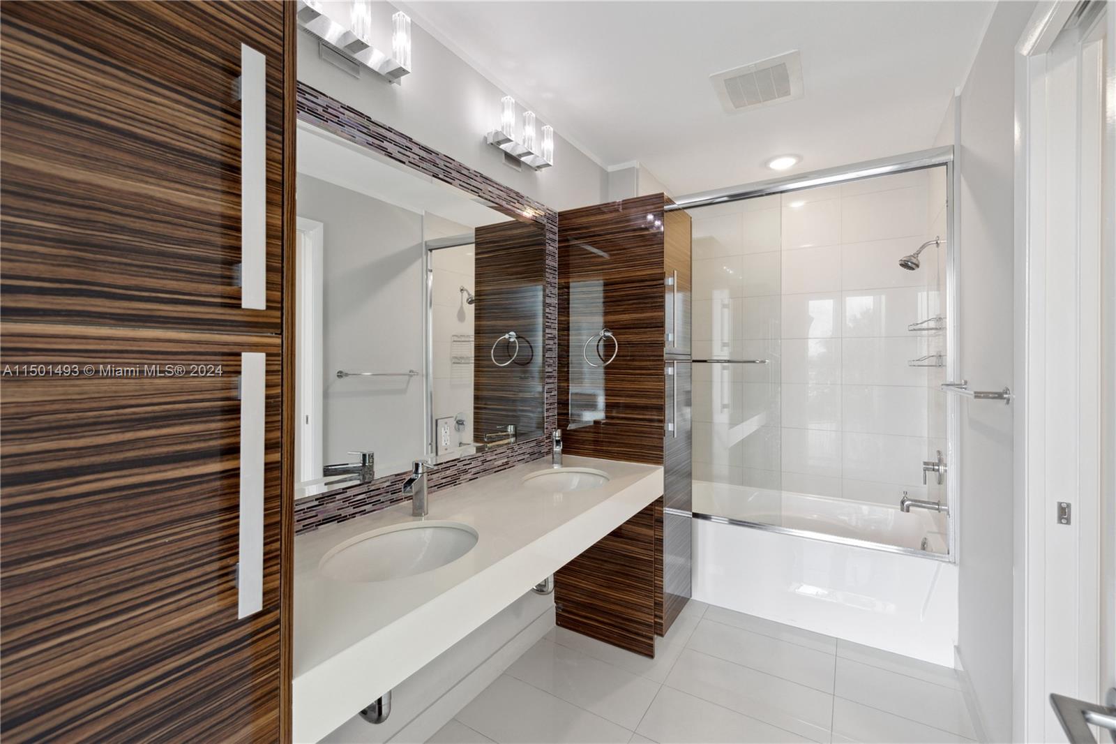 2020 N Bayshore Dr # 801