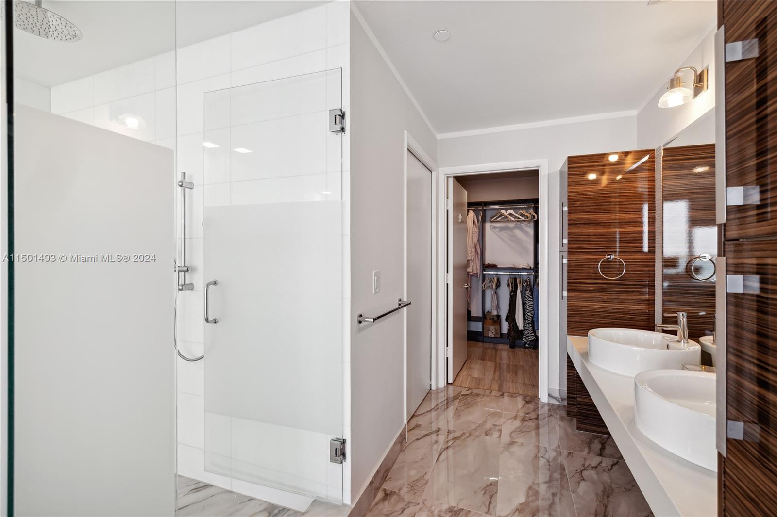 2020 N Bayshore Dr # 801