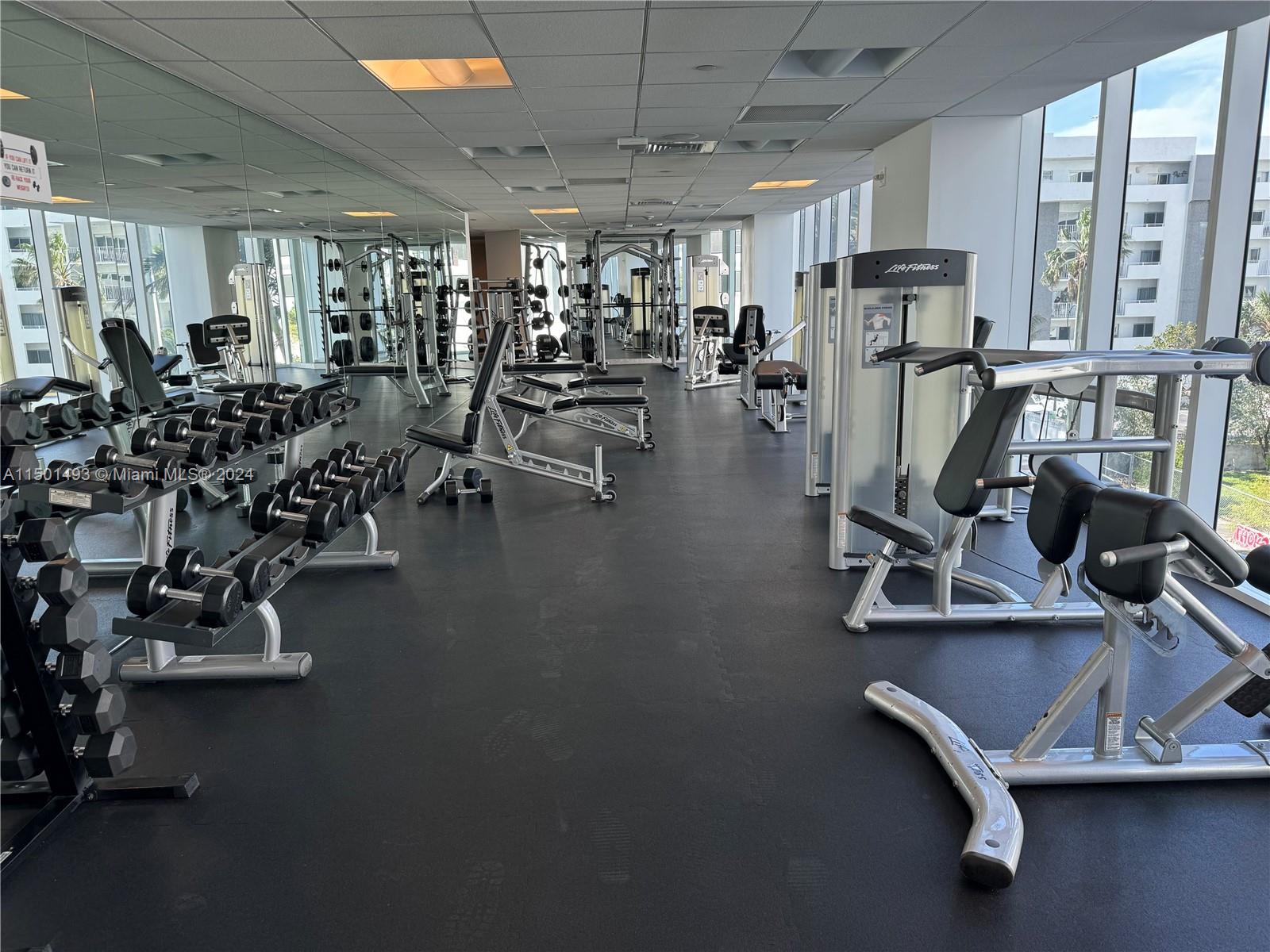 2020 N Bayshore Dr # 801