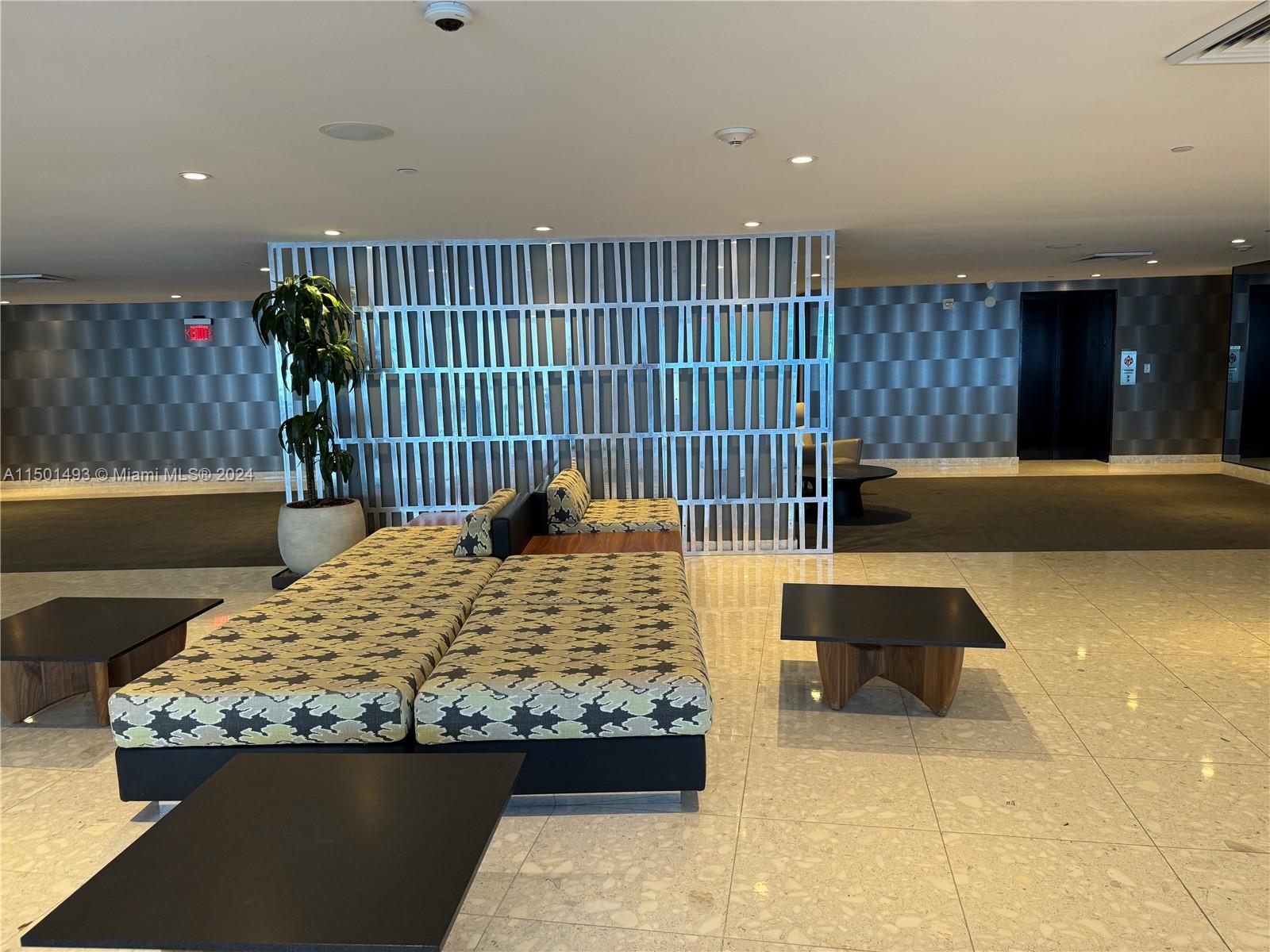 2020 N Bayshore Dr # 801