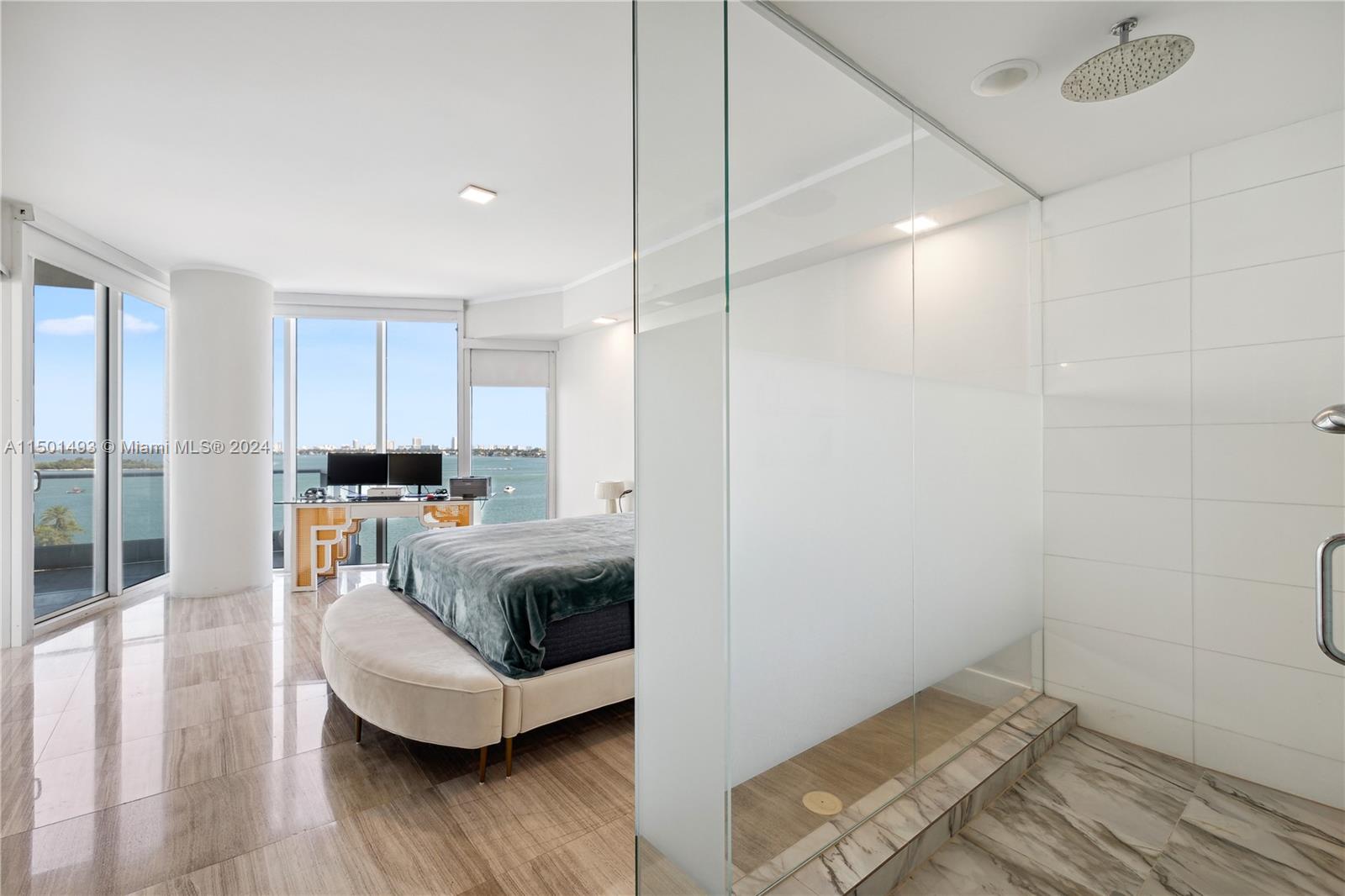 2020 N Bayshore Dr # 801