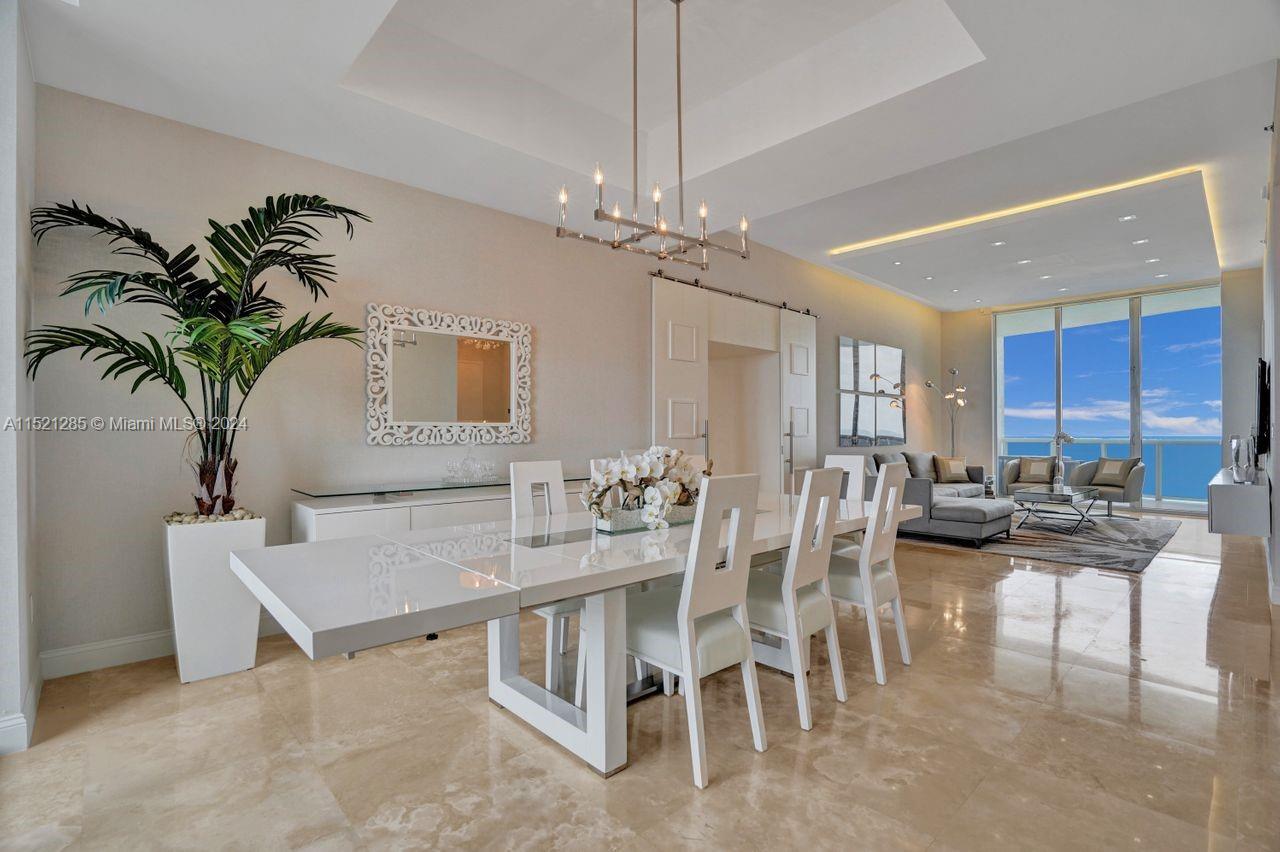 15811 Collins Avenue # 3904