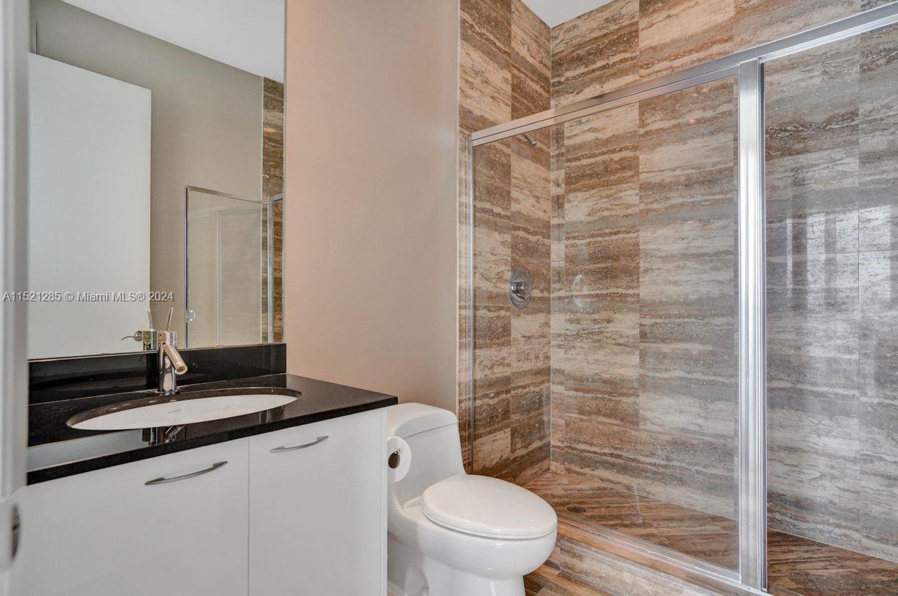 15811 Collins Avenue # 3904