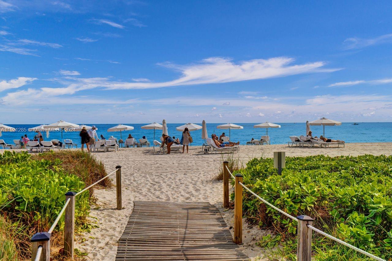 15811 Collins Avenue # 3904