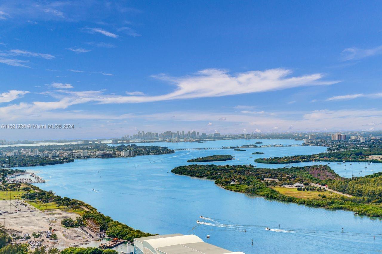 15811 Collins Avenue # 3904