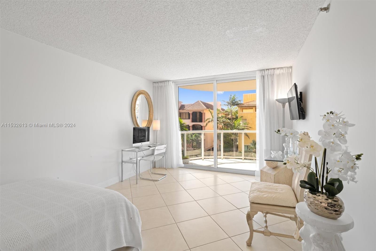 8855 Collins Ave # 3E