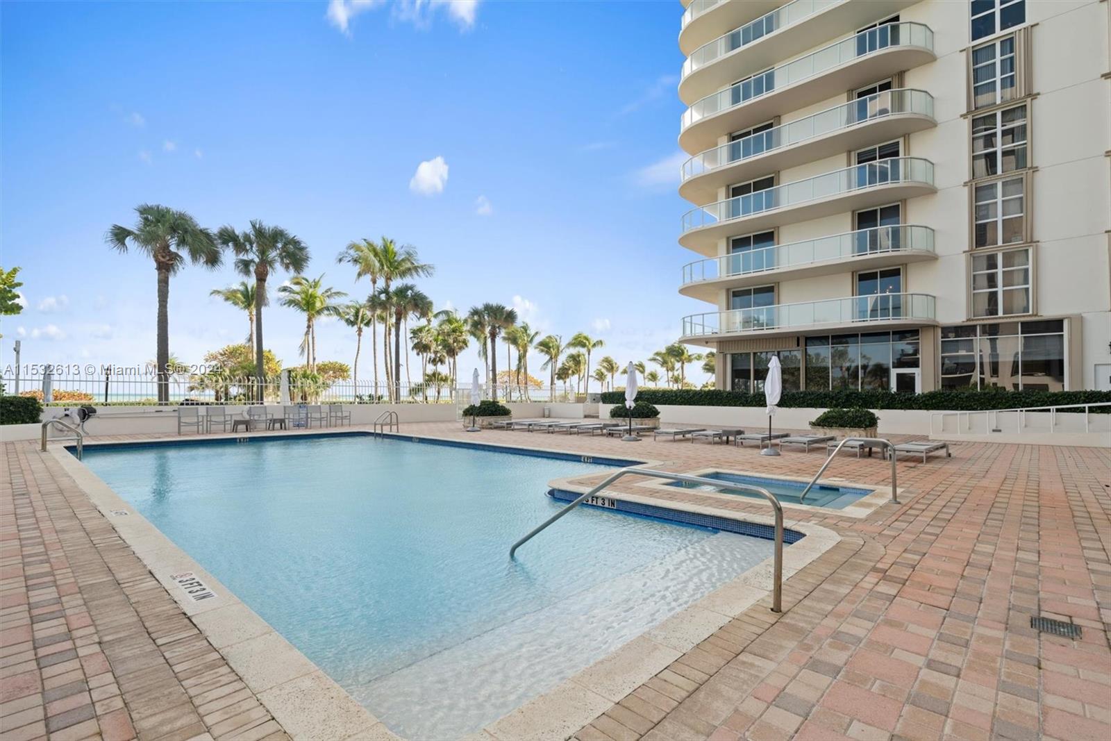 8855 Collins Ave # 3E