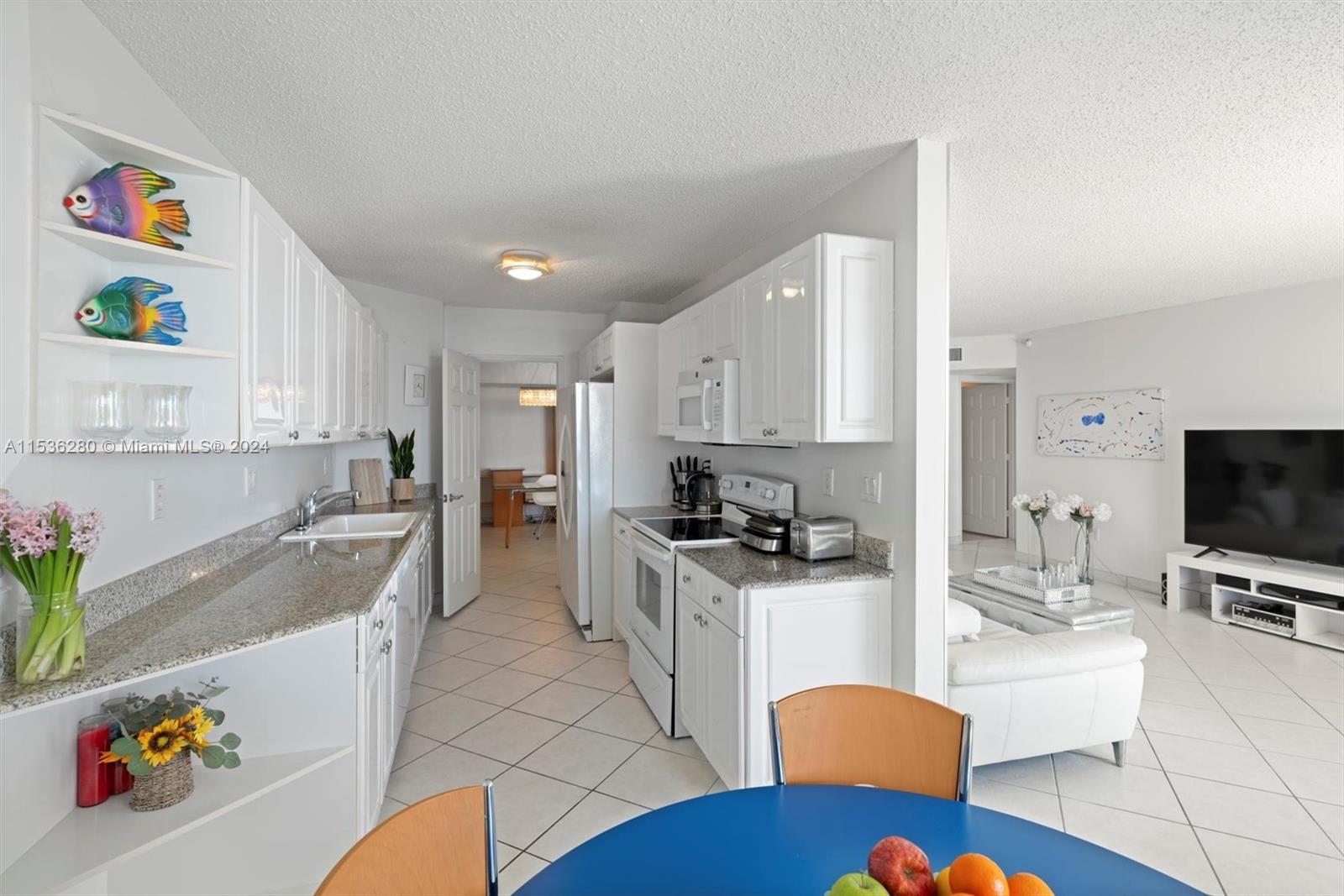 16711 Collins Ave # 1705