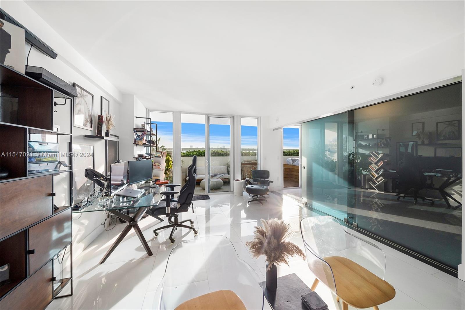520 West Ave # 501